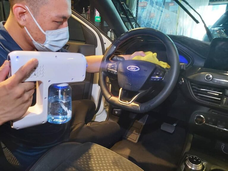 汽車美容｜行行出狀元 洗車工用品質創口碑｜GOLUX 兢麗唯新鍍膜工藝